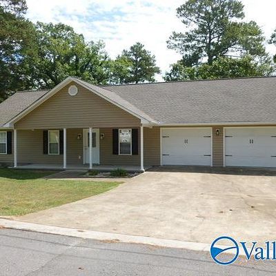 208 Ohara Dr, Albertville, AL 35950