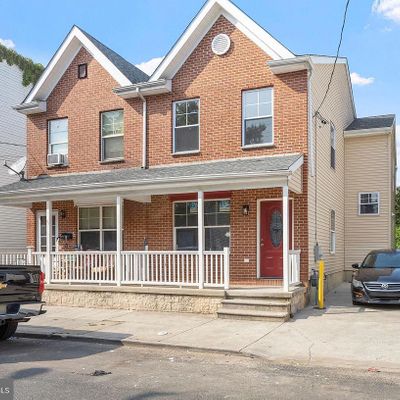 208 Passaic St, Trenton, NJ 08618