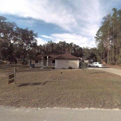 208 Saratoga Dr, Satsuma, FL 32189