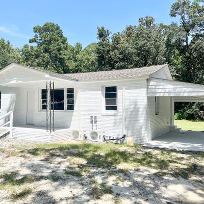 209 6 Th St, Walterboro, SC 29488