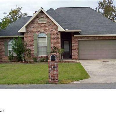 209 Crest Cir, Youngsville, LA 70592