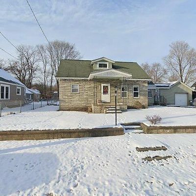 21 Garner St, Queensbury, NY 12804