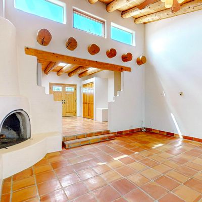 21 Mimosa Rd, Santa Fe, NM 87508