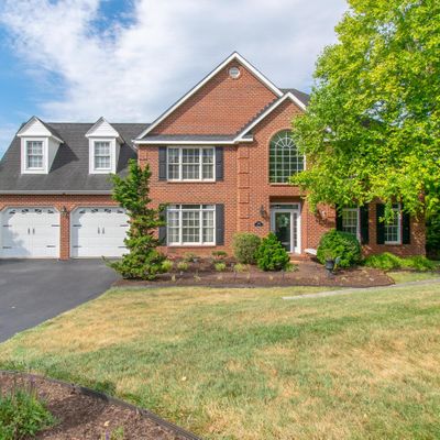 210 Baier Dr, Salem, VA 24153