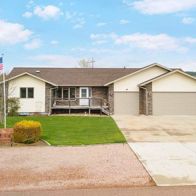 210 Meadowlark Dr, Hot Springs, SD 57747