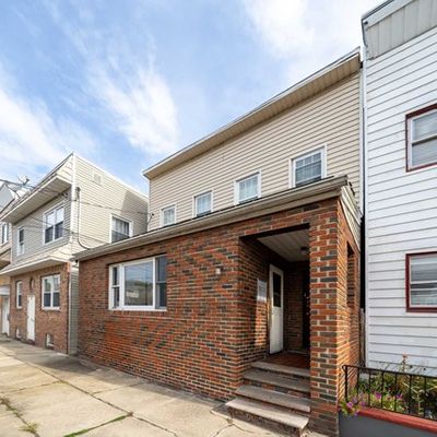 210 Sanford Ave, Kearny, NJ 07032