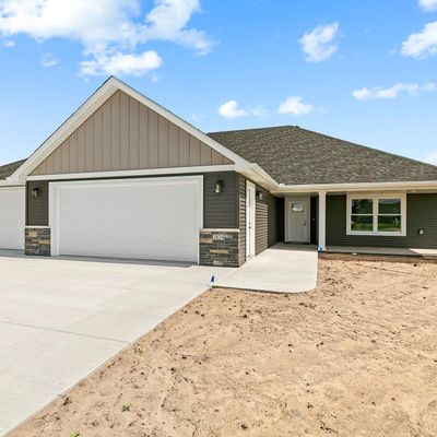 2104 Lindas Ct, Sartell, MN 56377