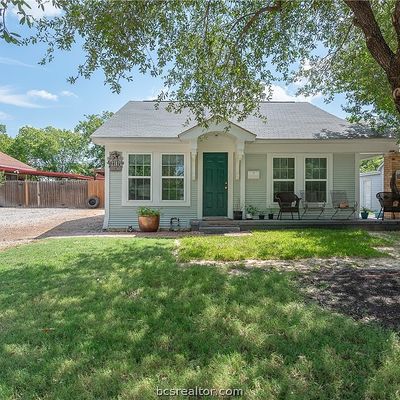 2107 Echols St, Bryan, TX 77801