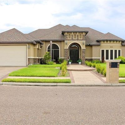 211 River Trail St, Rio Grande City, TX 78582