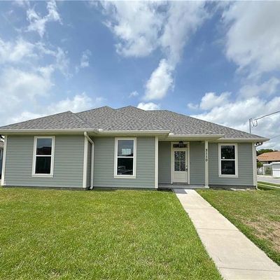 2110 Victor St, Chalmette, LA 70043