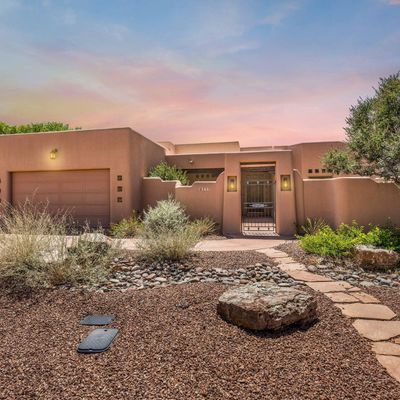 2111 Estancia Pl, Las Cruces, NM 88005