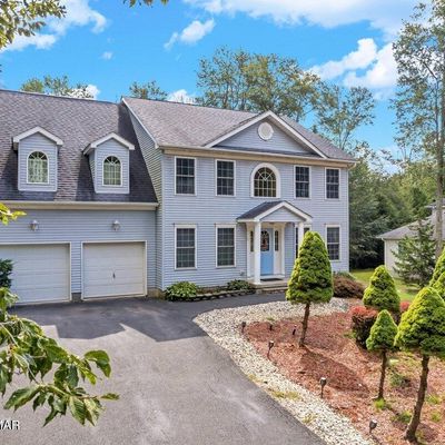 2115 Pine Valley Dr, Tobyhanna, PA 16830