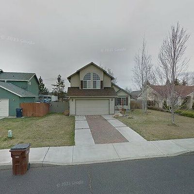 2118 Nw Ivy Pl, Redmond, OR 97756