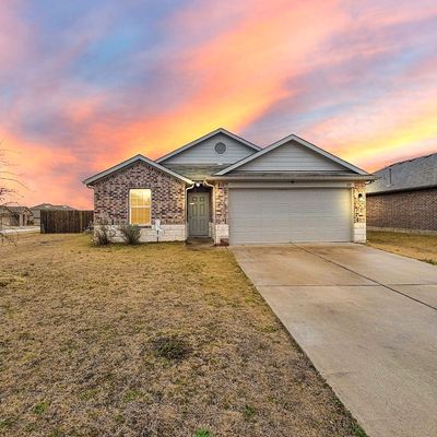 212 Dusky Thrush Dr, Kyle, TX 78640