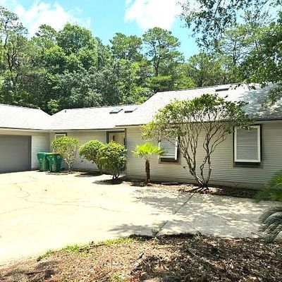 212 Jamaica Cv, Niceville, FL 32578