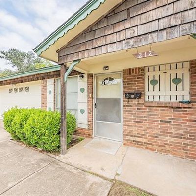 212 Highland Ter S, Fort Worth, TX 76134