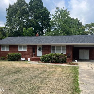 213 E Swanzy St, Elizabethtown, NC 28337