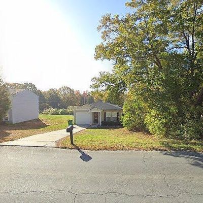 2130 Cindy Ln, Charlotte, NC 28216