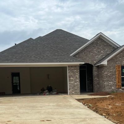 216 Hemingway Circle, Canton, MS 39046