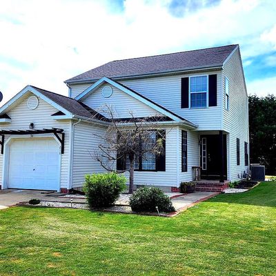 216 S Ember Dr, Felton, DE 19943