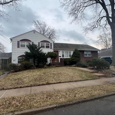 26 Fillmore Ave, Carteret, NJ 07008