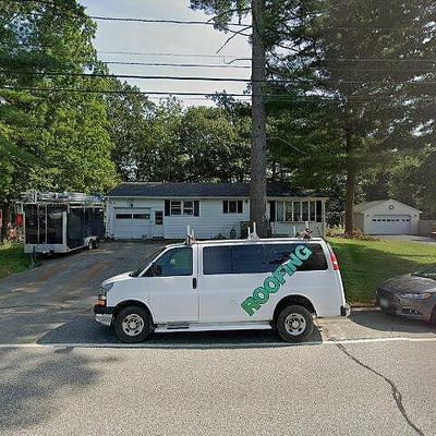 261 Park Rd, Westbrook, ME 04092