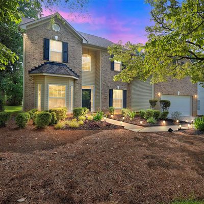 2614 Ashby Woods Dr, Matthews, NC 28105