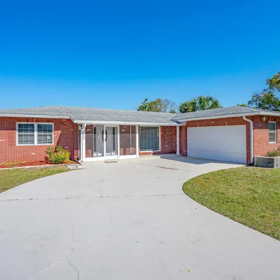 2622 Hibiscus Ct, Deltona, FL 32738