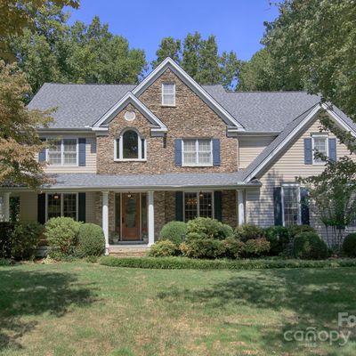 263 Fernbrook Dr, Mooresville, NC 28117