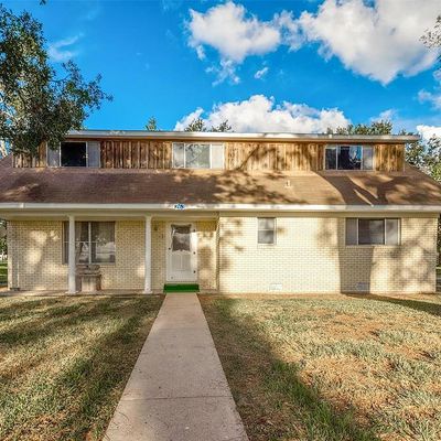 263 Frels St, El Campo, TX 77437