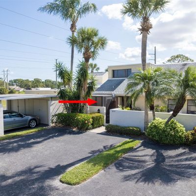 2675 Greenbelt Yard, Sarasota, FL 34235