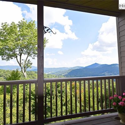 269 Pleasant Vw, Sugar Mountain, NC 28604