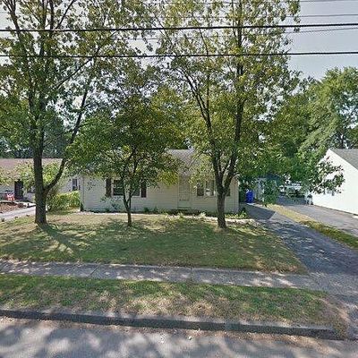 27 Lorraine Ct, East Hartford, CT 06118