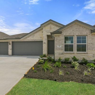 27 Wichita Trail, Dayton, TX 77535