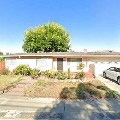 2707 Courtland Dr, Concord, CA 94520