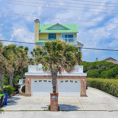 2717 S Shore Dr, Surf City, NC 28445