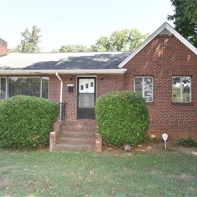 2727 Waughtown St, Winston Salem, NC 27107