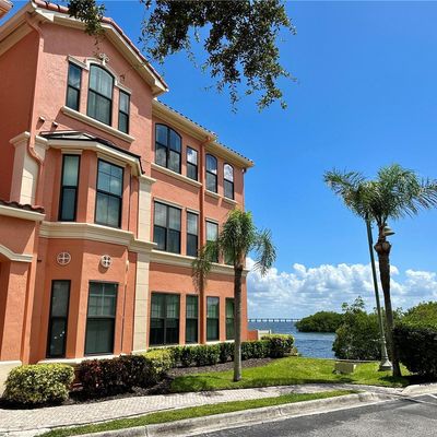 2732 Via Murano, Clearwater, FL 33764