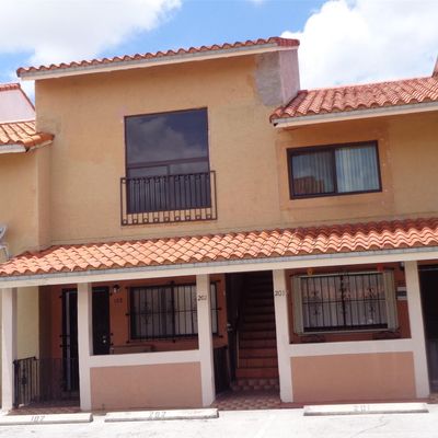 2735 W 61st Pl, Hialeah, FL 33016