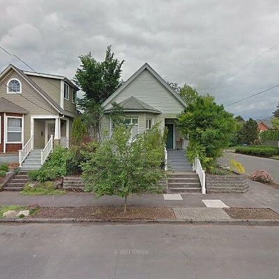 2738 Se 18 Th Ave, Portland, OR 97202