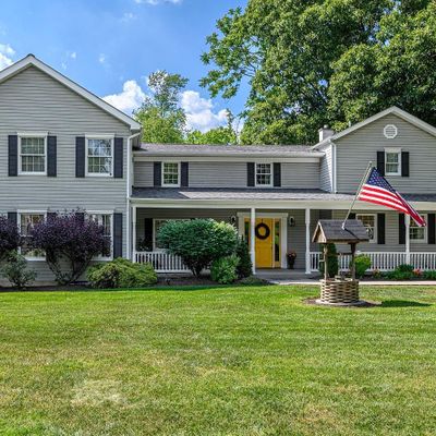 275 Fresh Ponds Rd, Monroe Township, NJ 08831