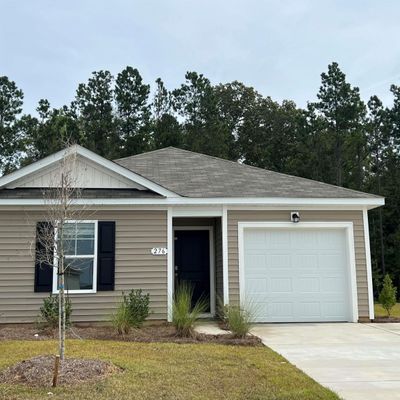 276 Clear Lake Dr., Conway, SC 29526