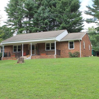 2780 Blue Ridge Trnpk, Fincastle, VA 24090