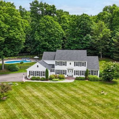 279 Coachmans Dr, Southbury, CT 06488