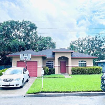 2792 Nw 9 Th Pl, Fort Lauderdale, FL 33311