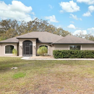 27951 Austin Woods Dr, Dade City, FL 33525