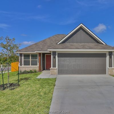 2801 Messenger Way, Bryan, TX 77803