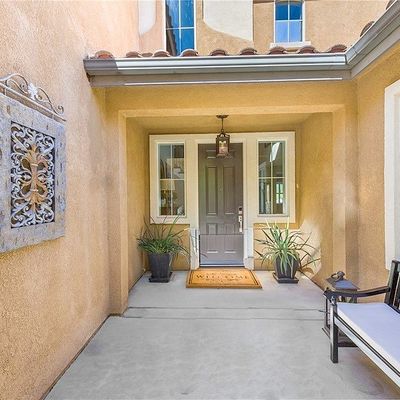 28326 Agajanian Dr, Santa Clarita, CA 91390