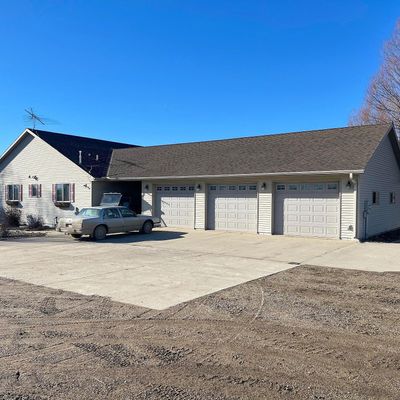 28463 625 Th Ave, Litchfield, MN 55355