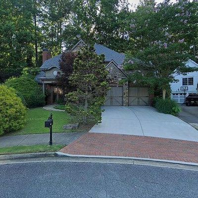 240 Lullwater Ct, Roswell, GA 30075